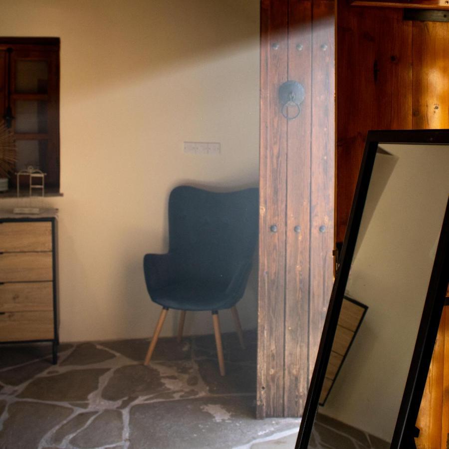 The Stonehouse Suites With Private Bath Spas ليماسول المظهر الخارجي الصورة